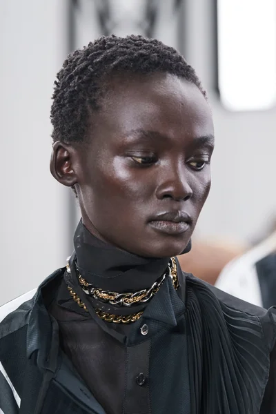 Look 87